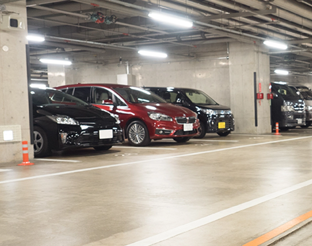自動車駐車場の管理・運営